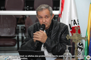 Problemas na estrada da Usina e lâmpadas apagadas no centro da cidade afetam a população