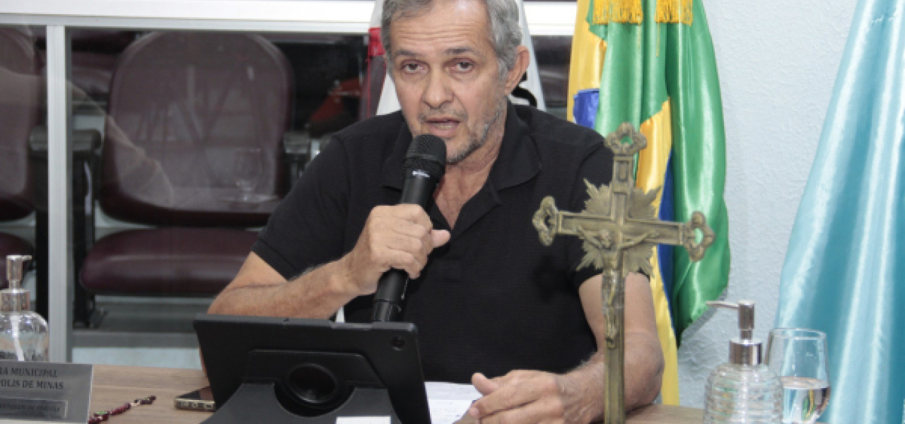 Estreitamento de estradas rurais gera riscos e dificuldades de tráfego