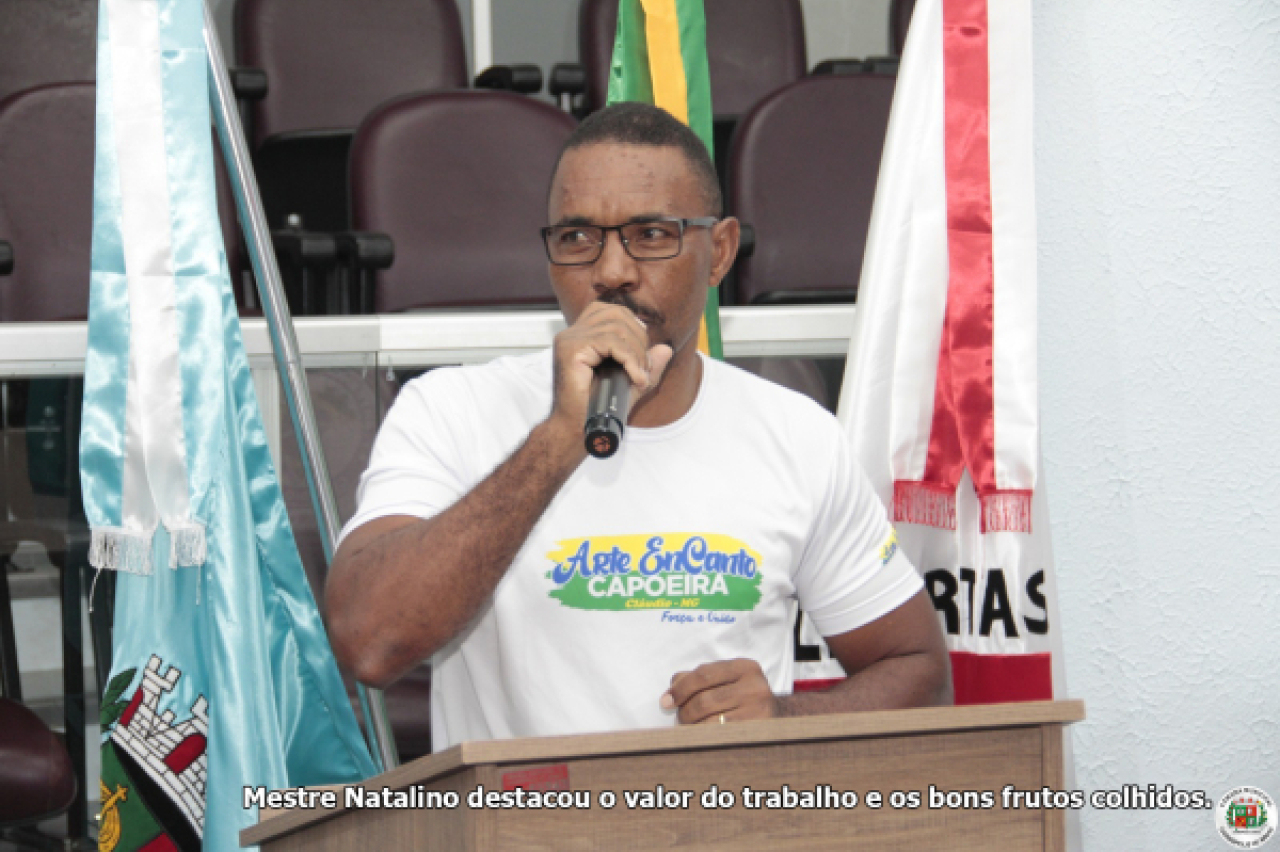 Grupo de capoeira mostra conquistas e pede apoio